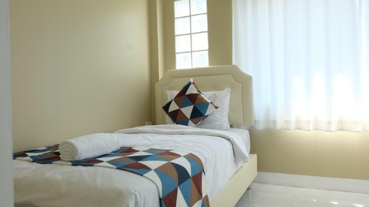 Why Not House Pansiyon Chiang Mai Dış mekan fotoğraf